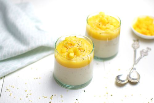 Coconut pudding with mango sauce