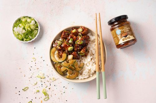 Sticky gochujang tofu bowl
