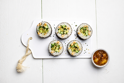Vegan crispy sushi met sriracha-mayo