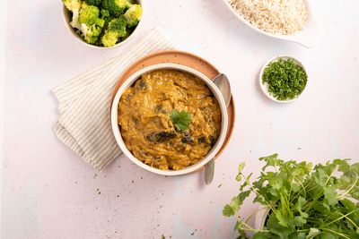 Indian korma curry with eggplant and broccoli