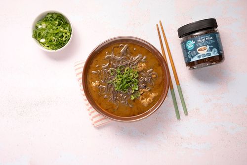 Ramen de miso en cinco minutos