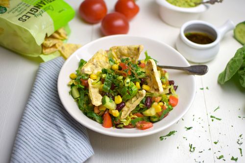 Mexican salad with spicy balsamic dressing