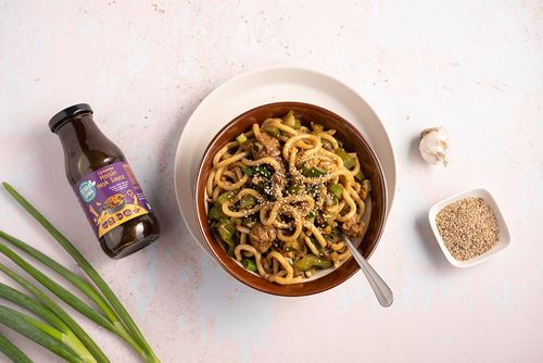 Udon wok et sauce hoisin