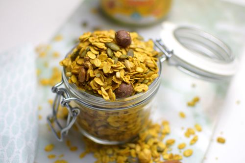 Müsli mit Kurkuma