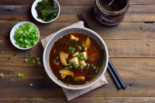 Sopa básica de miso